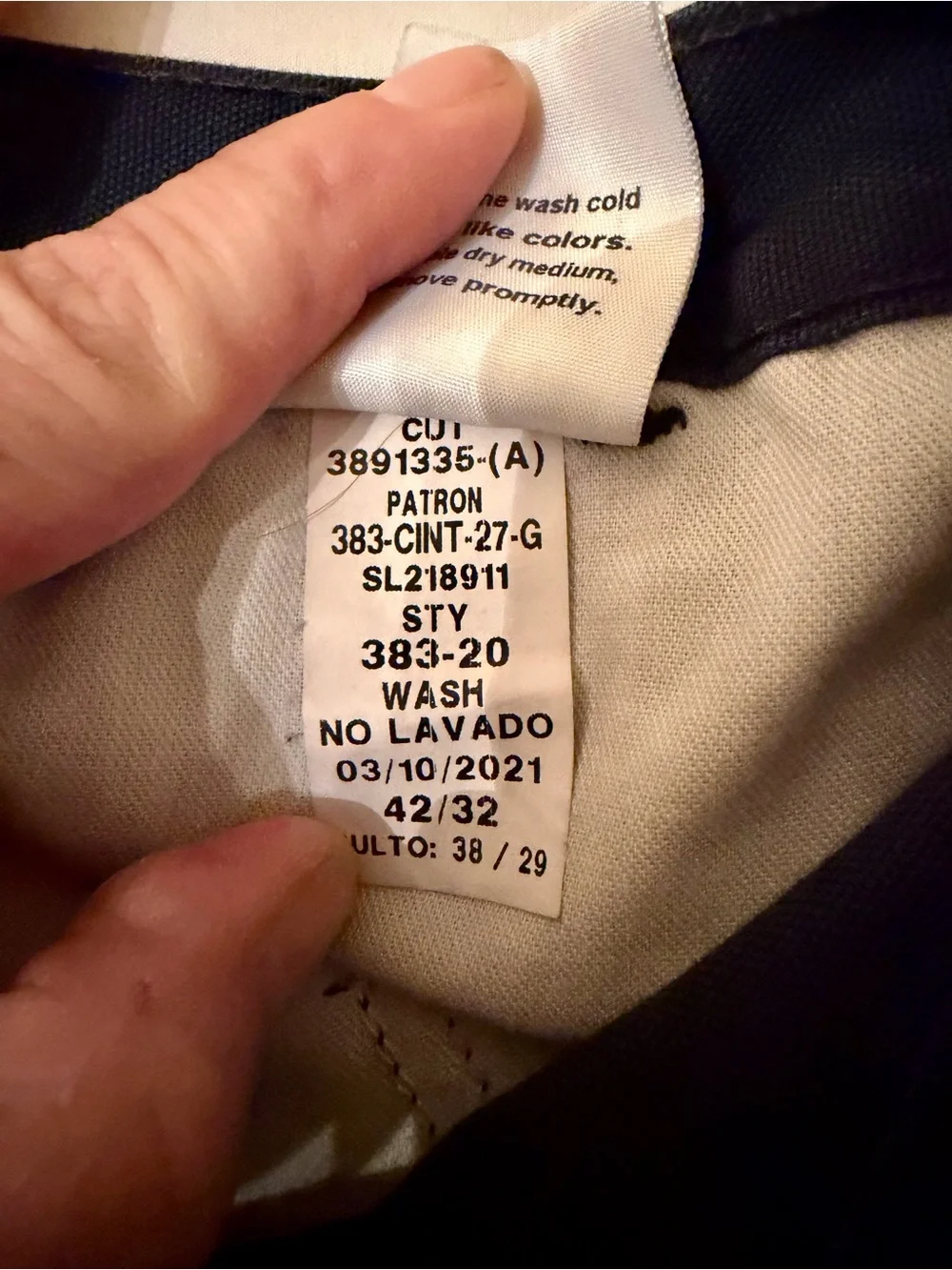 Carhartt Men's Work Pants Blue Size 42x32 Relaxed Fit RN#51374 Dungarees